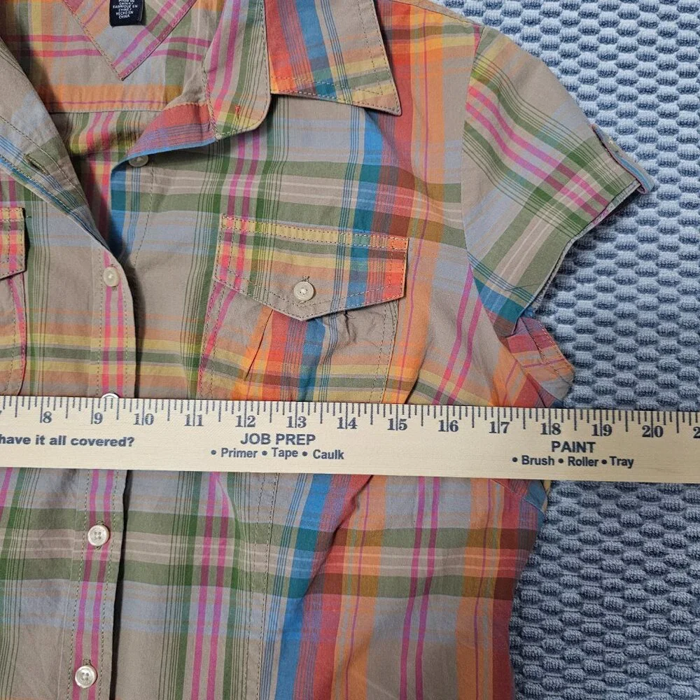 Tommy Hilfiger Multi-Color Plaid Button-Down Short Sleeves Shirt - Size Medium - Picture 5 of 6